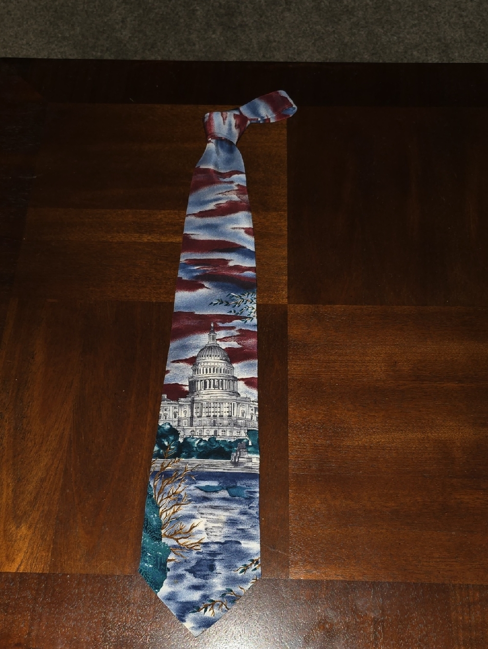Scenic Capitol Building Silk Tie